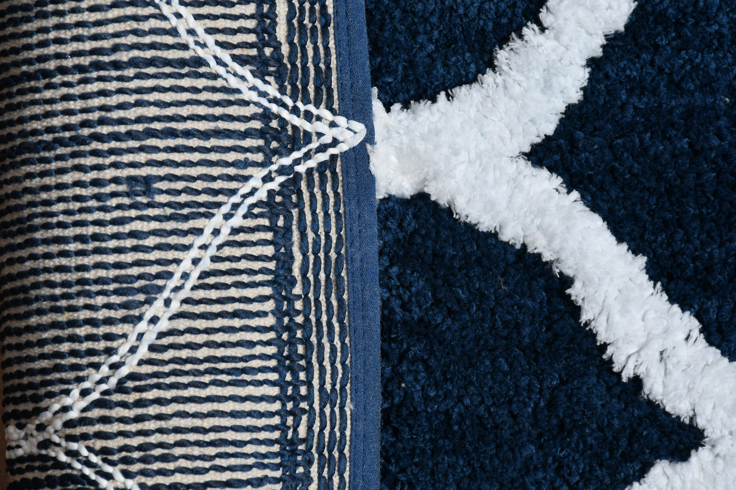 Glorious Super Soft Microfiber Anti Slip Bathmat, Navy
