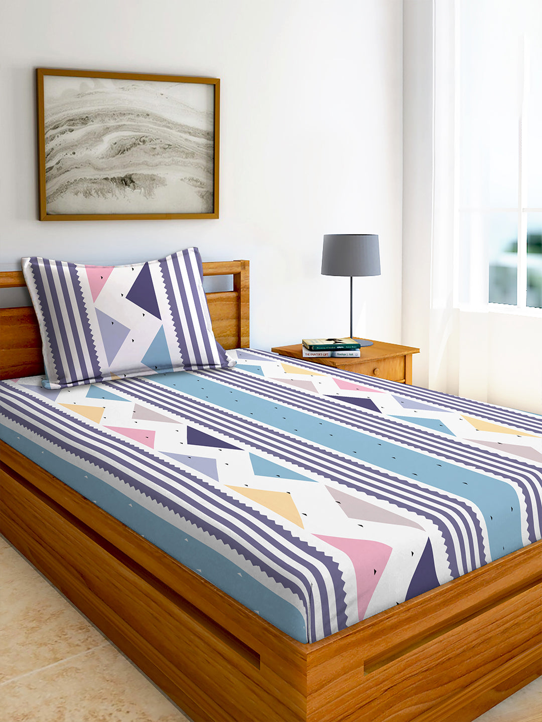 Glace Cotton Abstract Flat Fitted Bedsheet with 2 Pillow Covers