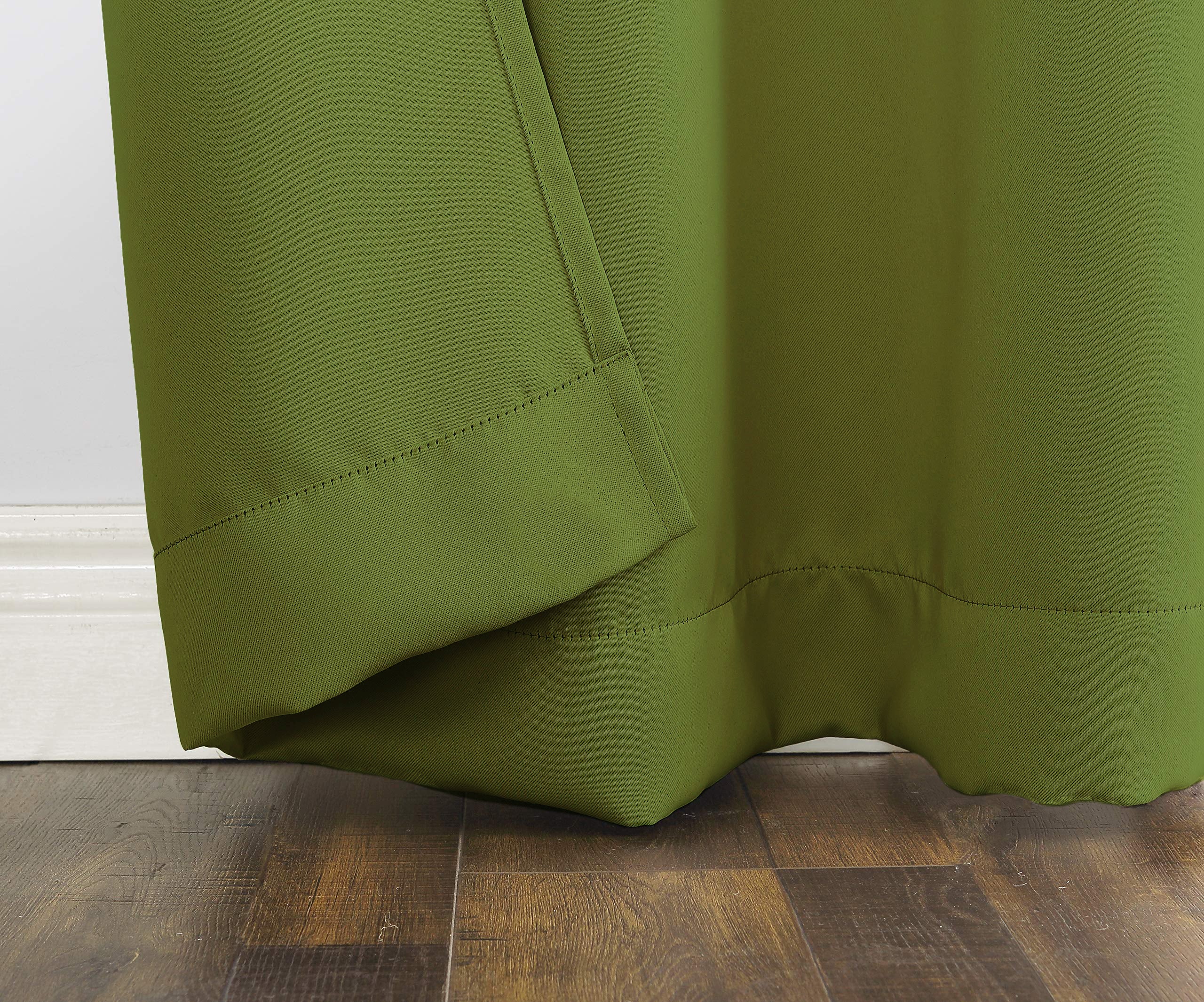 Set of 2 Blackout Solid Polyster Grommet Curtains