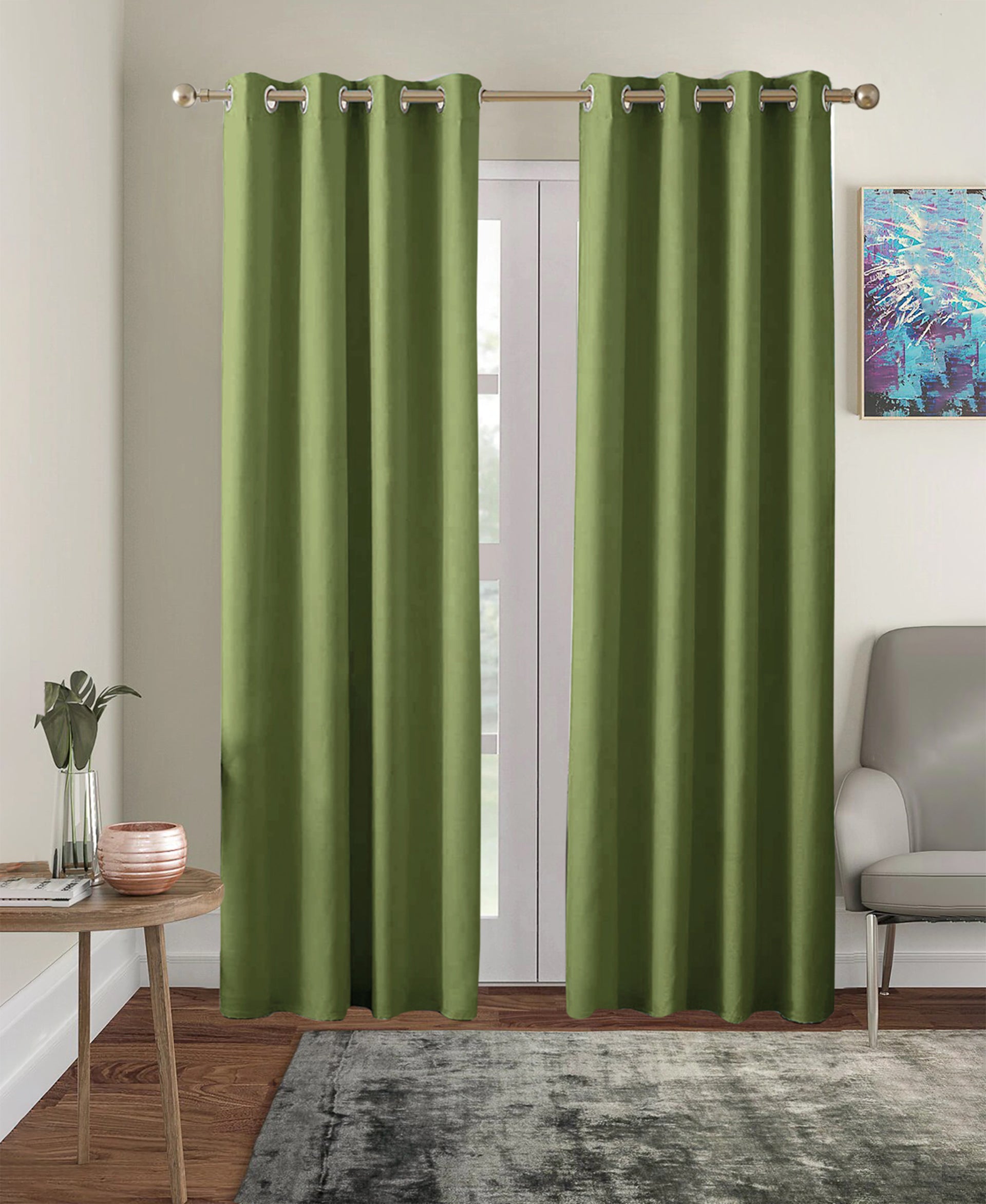 Set of 2 Blackout Solid Polyster Grommet Curtains