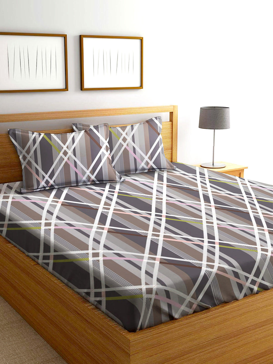 Glace Cotton Abstract Flat Fitted Bedsheet with 2 Pillow Covers