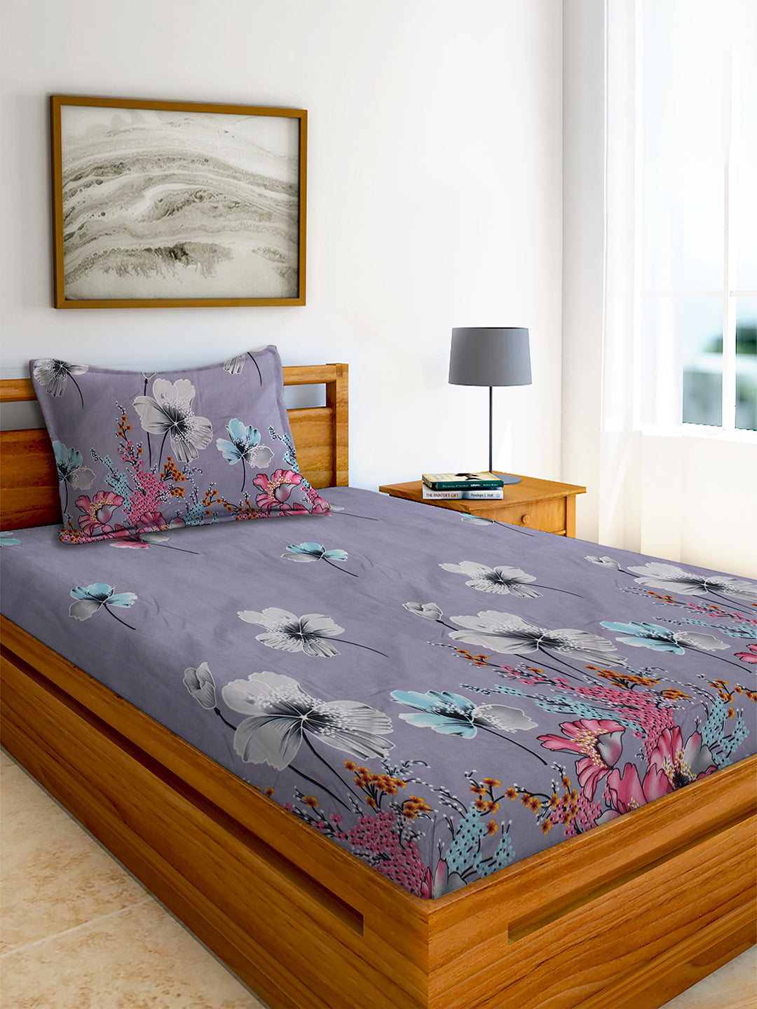 Glace Cotton Abstract Flat Fitted Bedsheet with 2 Pillow Covers