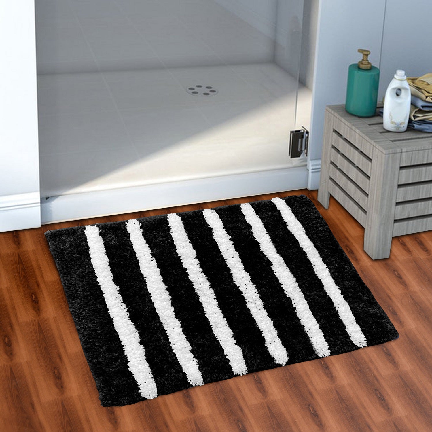 Glorious Super Soft Microfiber Anti Slip Bathmat, Black