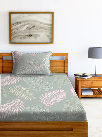 Glace Cotton Abstract Flat Fitted Bedsheet with 2 Pillow Covers
