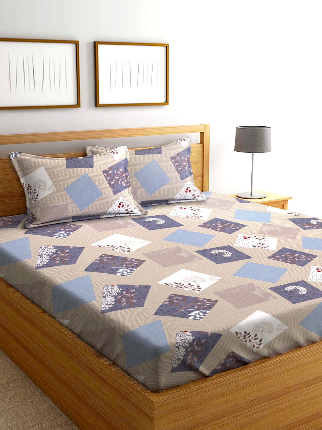 Glace Cotton Abstract Flat Double Bedsheet with 2 Pillow Covers