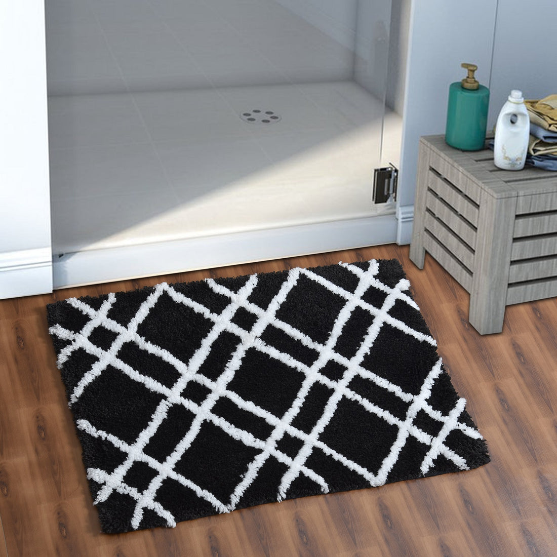 Glorious Super Soft Microfiber Anti Slip Bathmat, Black
