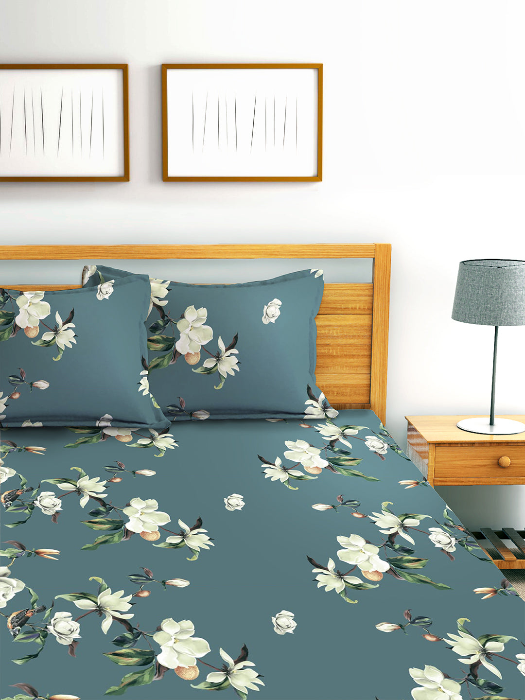 Glace Cotton Abstract Flat Double Bedsheet with 2 Pillow Covers