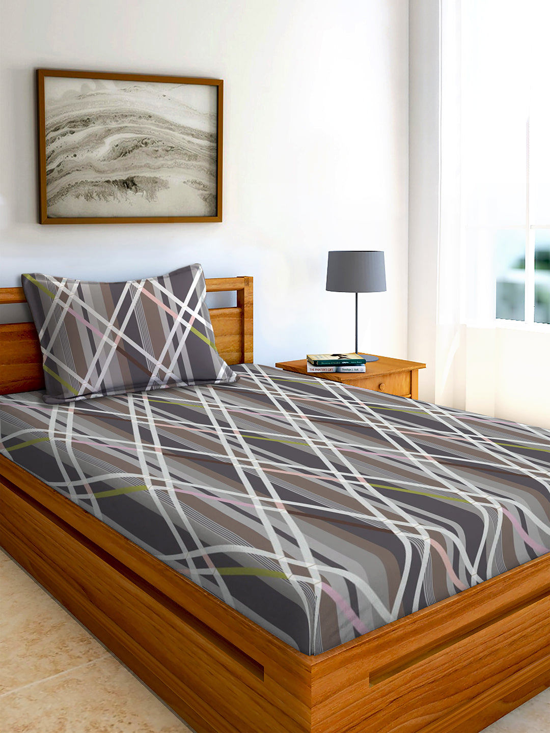 Glace Cotton Abstract Flat Fitted Bedsheet with 2 Pillow Covers