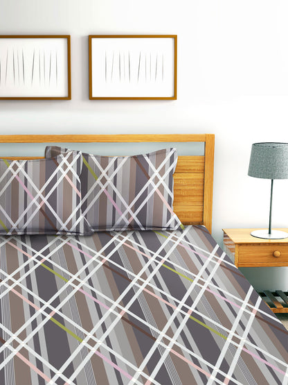 Glace Cotton Abstract Flat Fitted Bedsheet with 2 Pillow Covers
