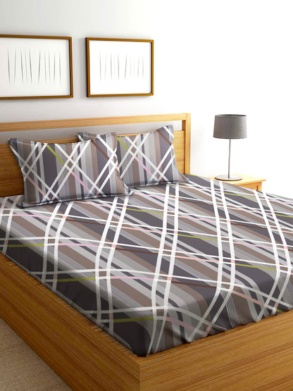 Glace Cotton Abstract Flat Fitted Bedsheet with 2 Pillow Covers