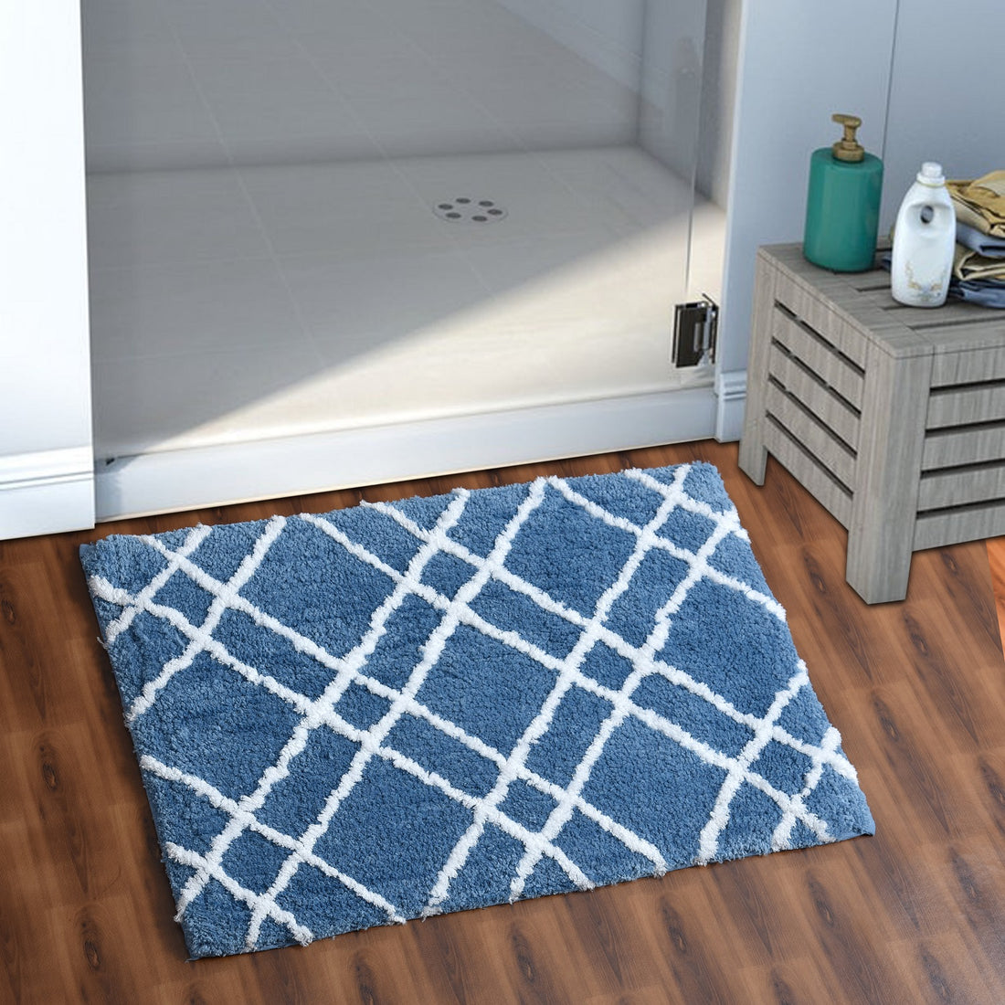 Glorious Super Soft Microfiber Anti Slip Bathmat, Aqua