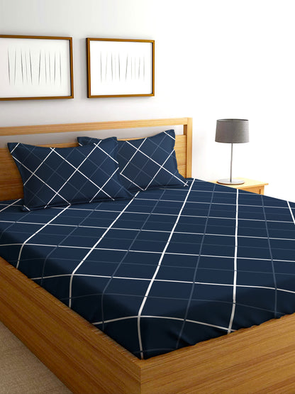 Glace Cotton Abstract Flat Fitted Bedsheet with 2 Pillow Covers