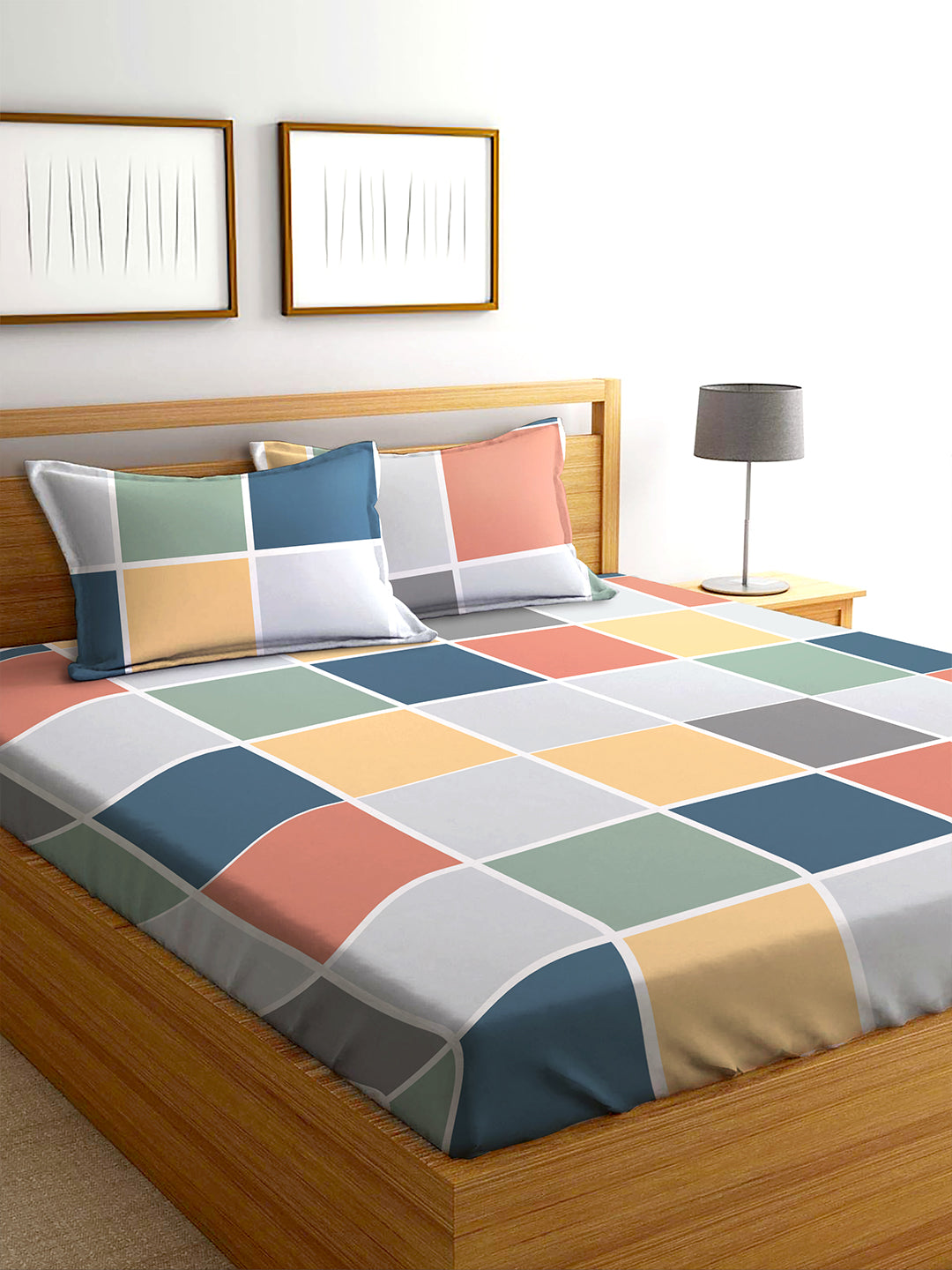 Glace Cotton Abstract Flat Fitted Bedsheet with 2 Pillow Covers