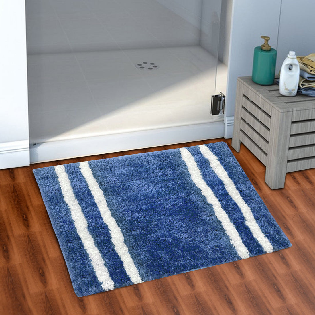 Glorious Super Soft Microfiber Anti Slip Bathmat, Aqua