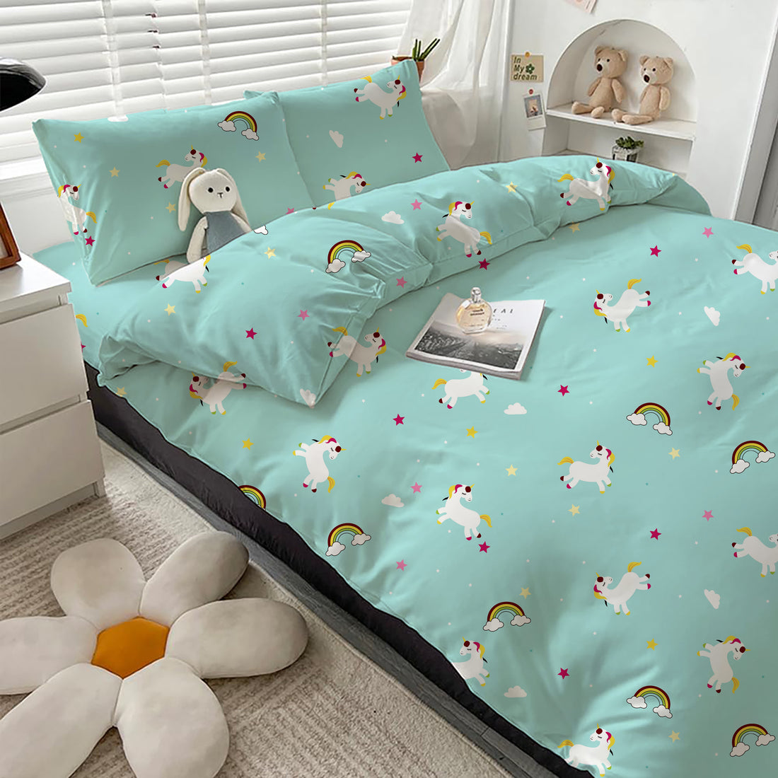 AEROHAVEN Microfiber Cartoon Flat Double Bedsheet with 2 Pillow Covers for kids