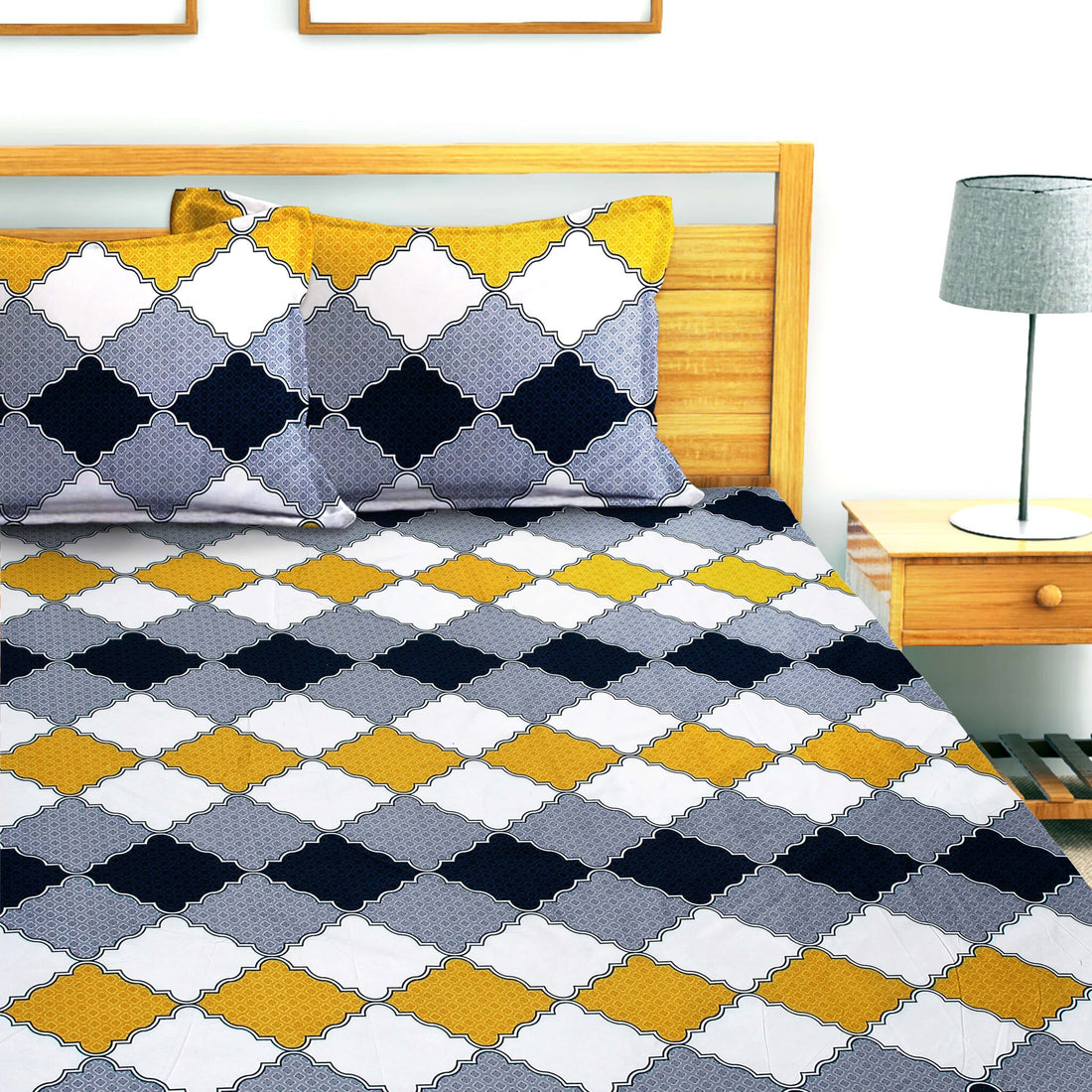 Glace Cotton Abstract Flat Double Bedsheet with 2 Pillow Covers